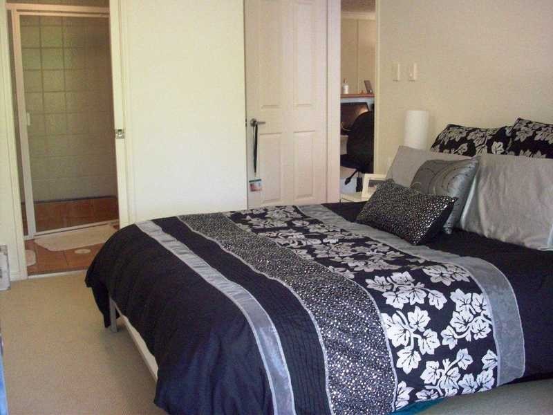 Unit/9/19-21 George Street, Burleigh Heads QLD 4220