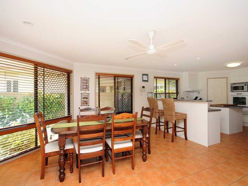 10 Fulmar Place, Burleigh Waters QLD 4220