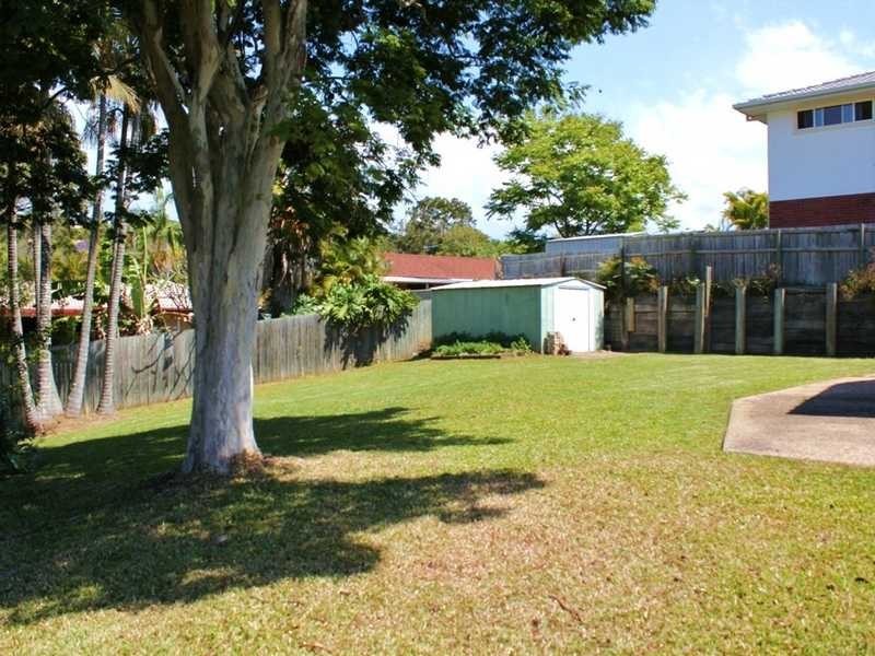 6 Spumante Court, Highland Park QLD 4211