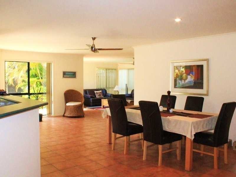 18 Sea Eagle Drive, Burleigh Waters QLD 4220