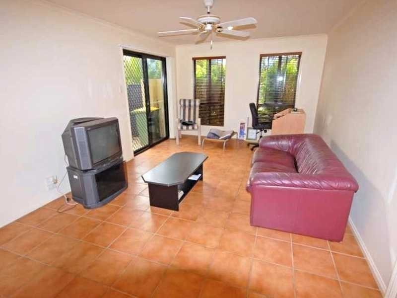 18 Sea Eagle Drive, Burleigh Waters QLD 4220