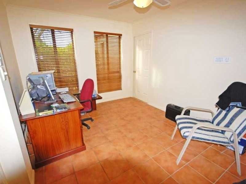 18 Sea Eagle Drive, Burleigh Waters QLD 4220