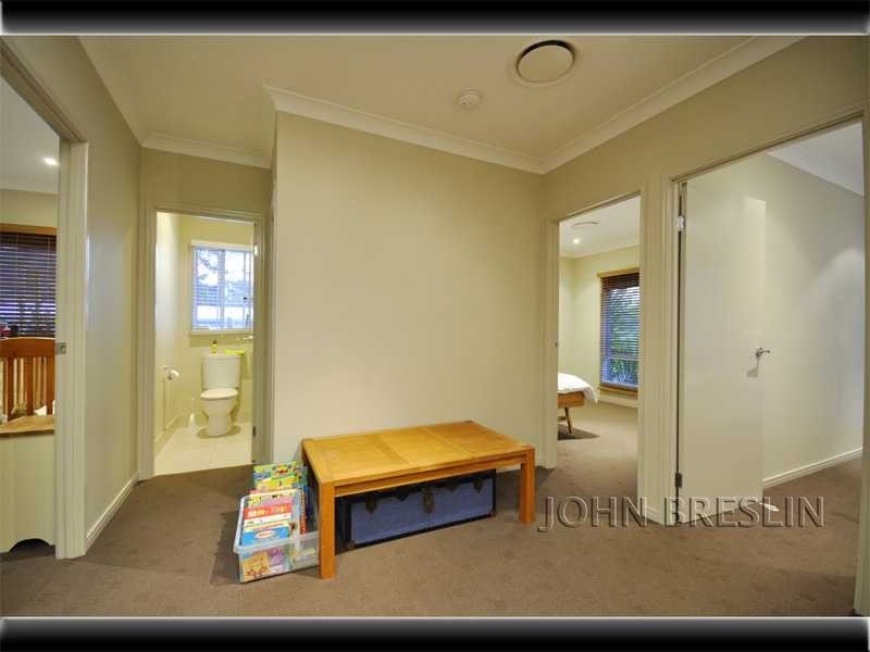 17 Camarillo Circuit, Reedy Creek QLD 4227