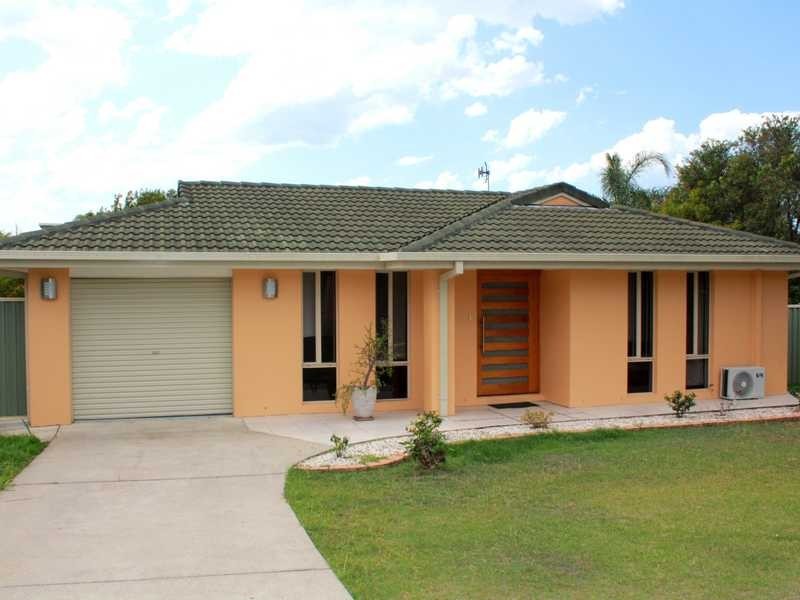 13 Centurion Crescent, Nerang QLD 4211