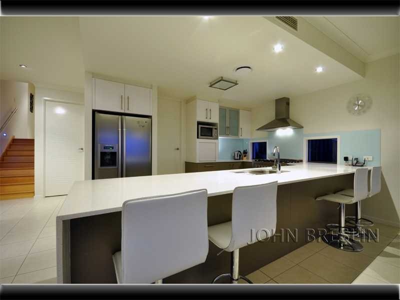 20 Willow Tree Drive, Reedy Creek QLD 4227