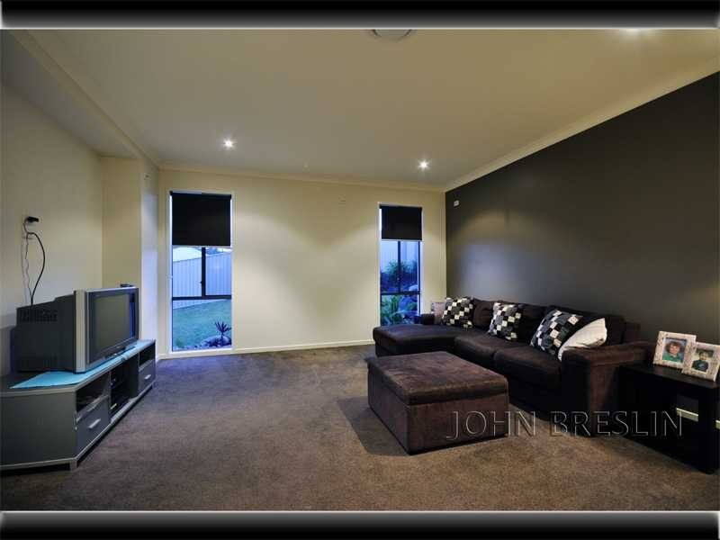 20 Willow Tree Drive, Reedy Creek QLD 4227