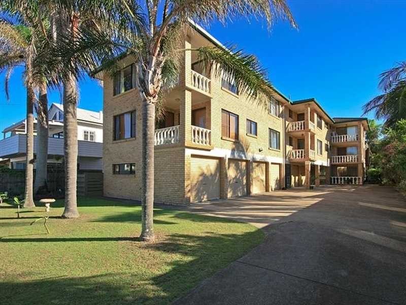 1/19 Sunbrite Ave, Mermaid Beach QLD 4218