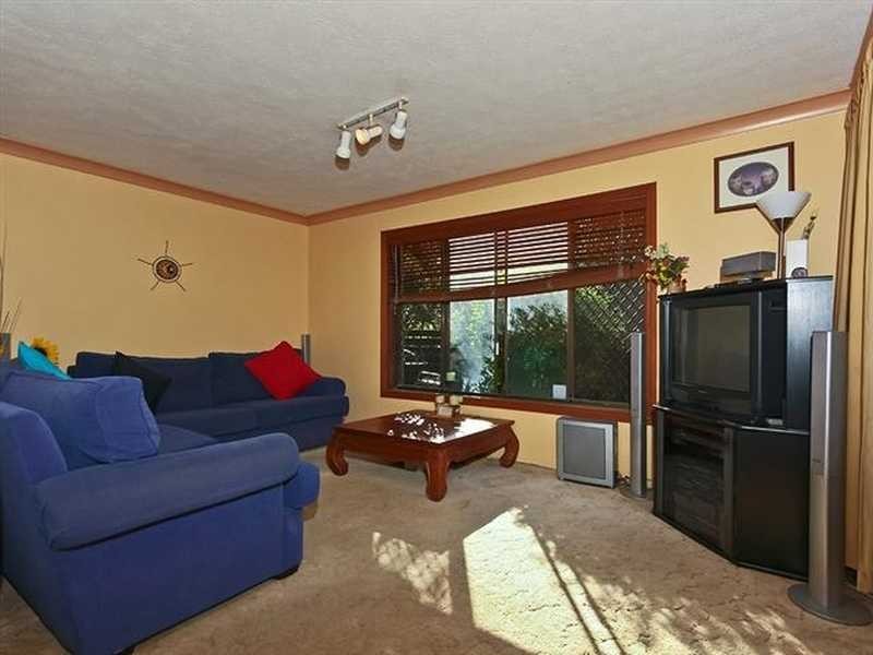 1/19 Sunbrite Ave, Mermaid Beach QLD 4218
