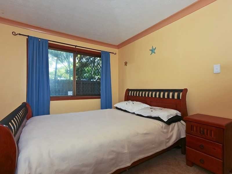 1/19 Sunbrite Ave, Mermaid Beach QLD 4218