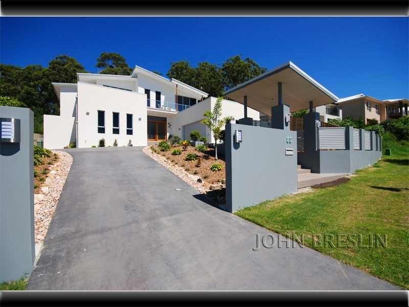 10 Skyburnett Street, Reedy Creek QLD 4227