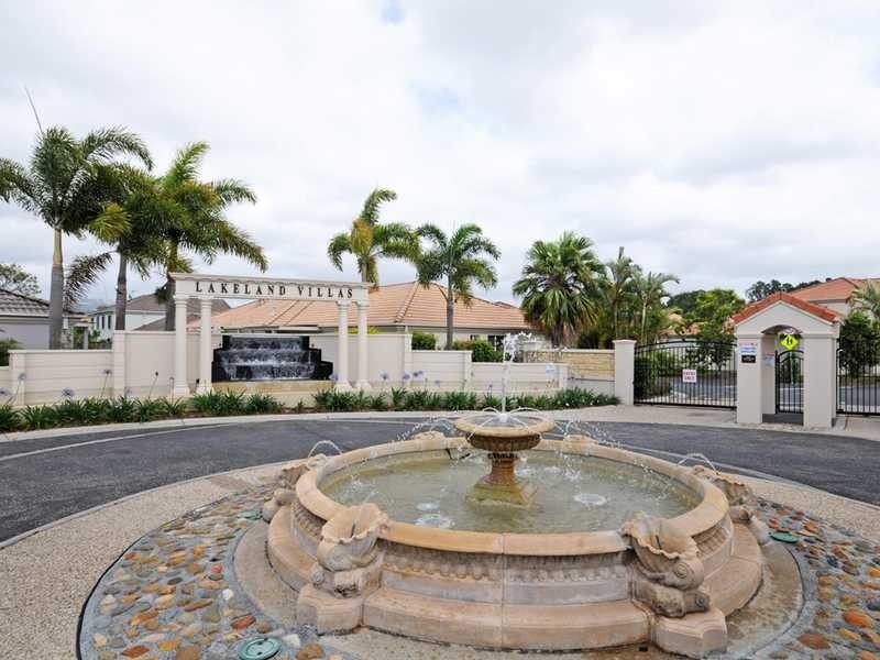 39/2 Ghilgai Road, Merrimac QLD 4226