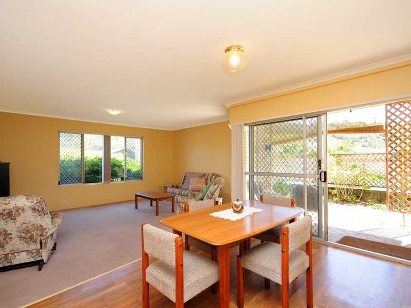 1/18 Ikkina Road, Burleigh Heads QLD 4220