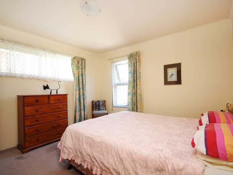 1/18 Ikkina Road, Burleigh Heads QLD 4220