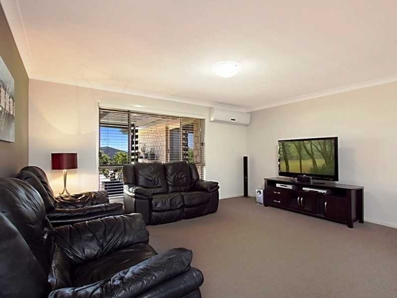 19 Sunset Drive, Beaudesert QLD 4285