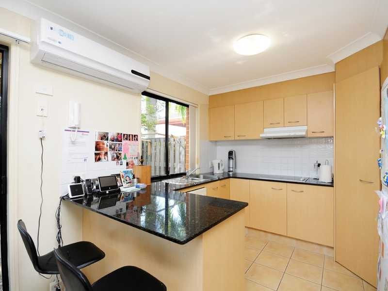 7/64 Gilston Road, Nerang QLD 4211