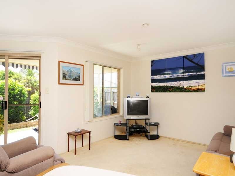 5 Tillys Place, Burleigh Heads QLD 4220