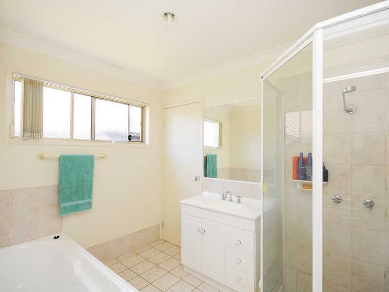 5 Tillys Place, Burleigh Heads QLD 4220