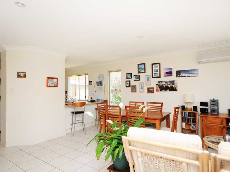 5 Tillys Place, Burleigh Heads QLD 4220