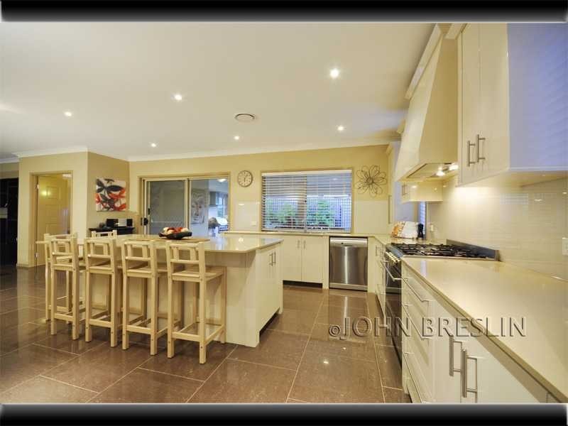 6 Camarillo Circuit, Reedy Creek QLD 4227