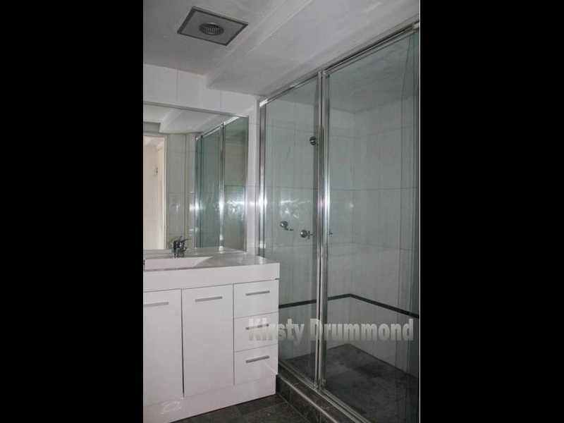 7/1976 Gold Coast Highway, Miami QLD 4220