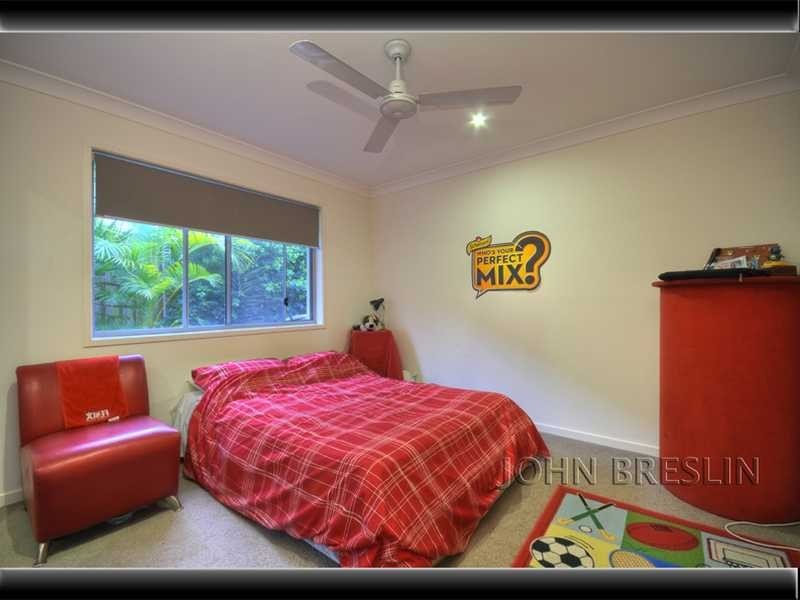 11 Skyburnett Street, Reedy Creek QLD 4227
