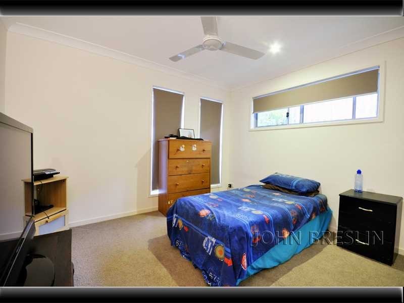 11 Skyburnett Street, Reedy Creek QLD 4227