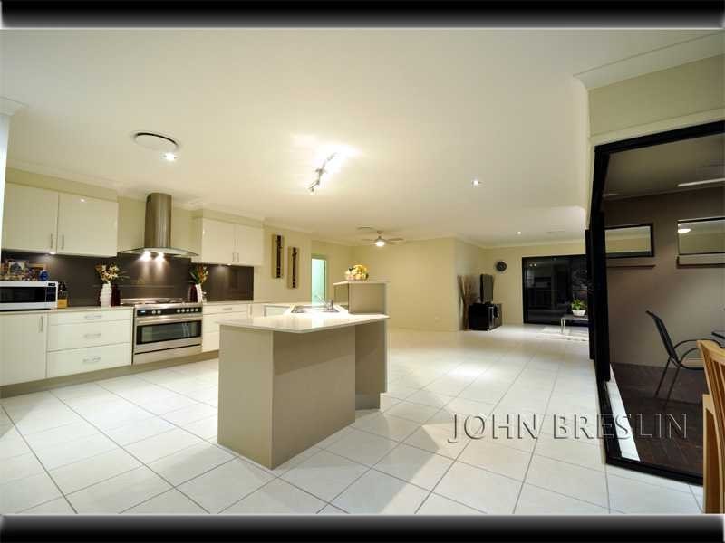 4 Culgoora Crescent, Reedy Creek QLD 4227