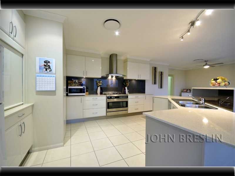 4 Culgoora Crescent, Reedy Creek QLD 4227