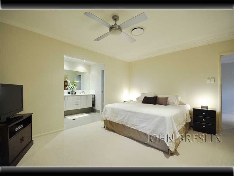 4 Culgoora Crescent, Reedy Creek QLD 4227