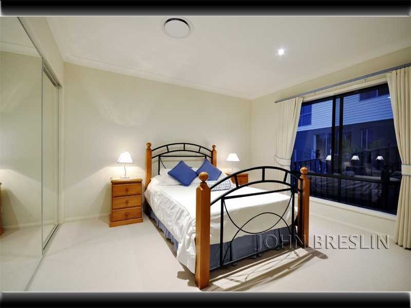 4 Culgoora Crescent, Reedy Creek QLD 4227