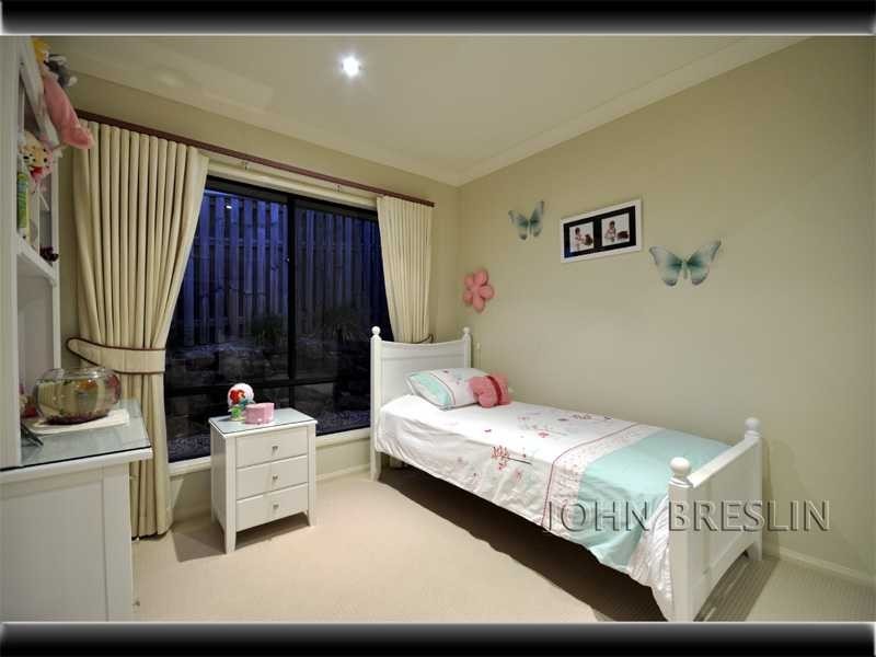 4 Culgoora Crescent, Reedy Creek QLD 4227