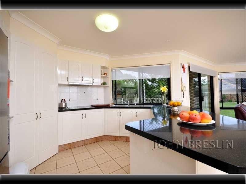 111 Santa Cruz Blvd, Clear Island Waters QLD 4226