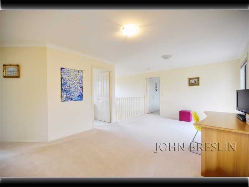 111 Santa Cruz Blvd, Clear Island Waters QLD 4226