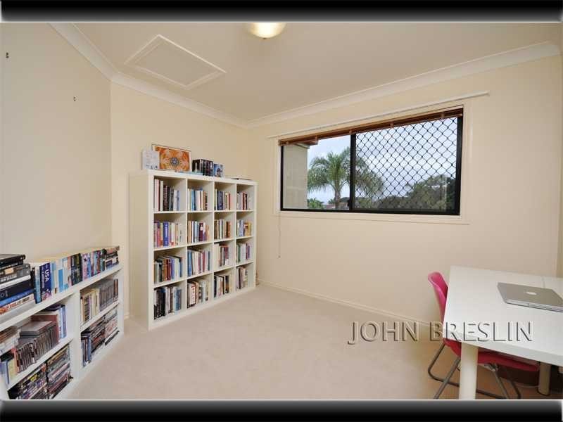 111 Santa Cruz Blvd, Clear Island Waters QLD 4226