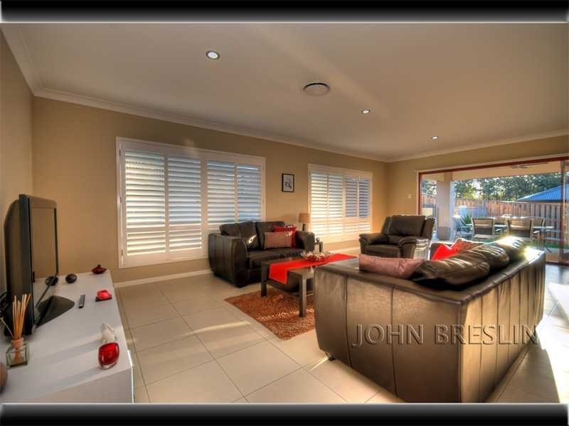 27 Camarillo Circuit, Reedy Creek QLD 4227