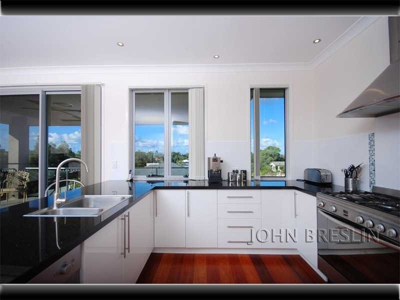 2 Culgoora Crescent, Reedy Creek QLD 4227