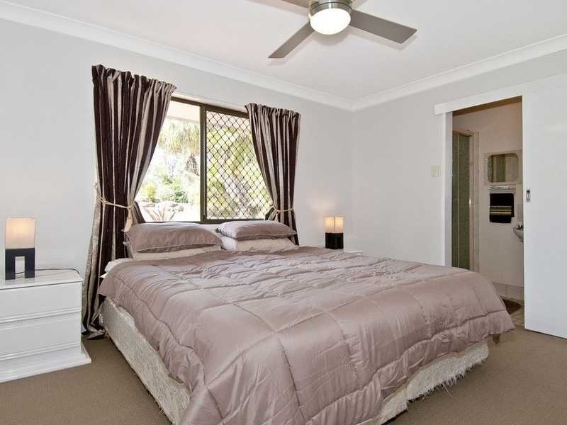 10-12 Erin Court, Gleneagle QLD 4285