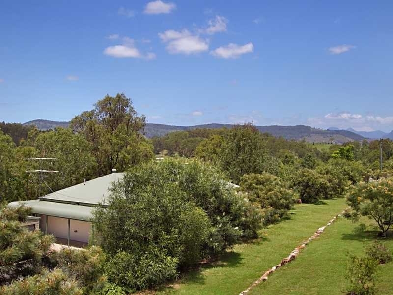 88 Kooralbyn Drive, Kooralbyn QLD 4285