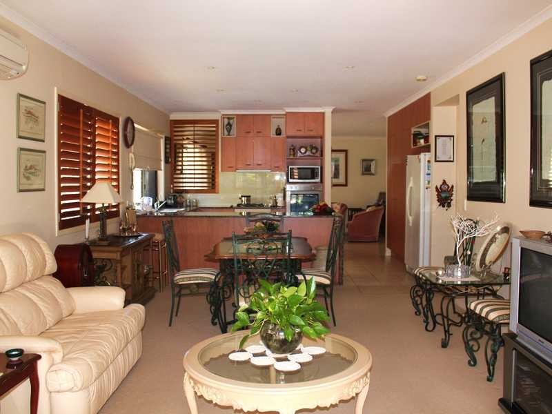 92/136 Palm Meadows Drive, Carrara QLD 4211