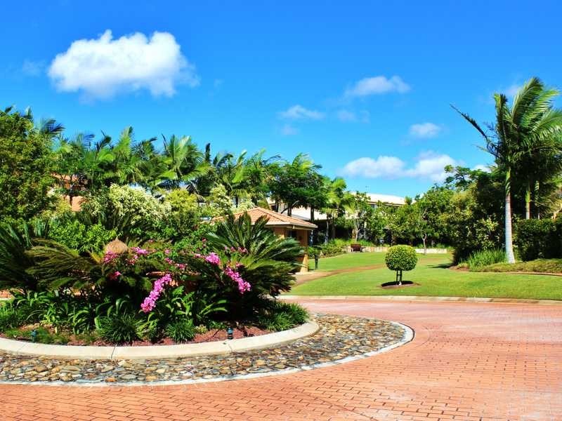 92/136 Palm Meadows Drive, Carrara QLD 4211