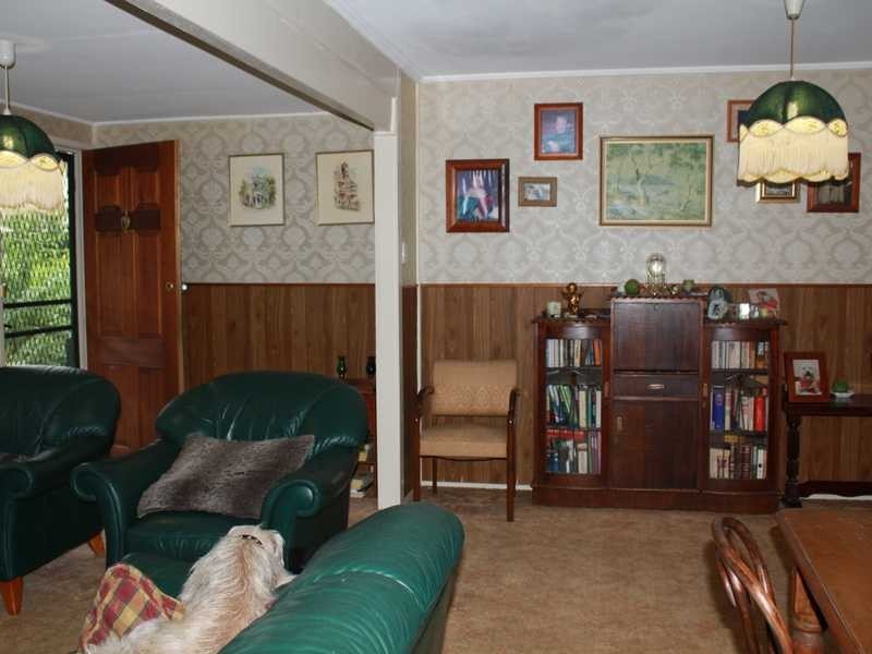 16 Willow Street, Varsity Lakes QLD 4227