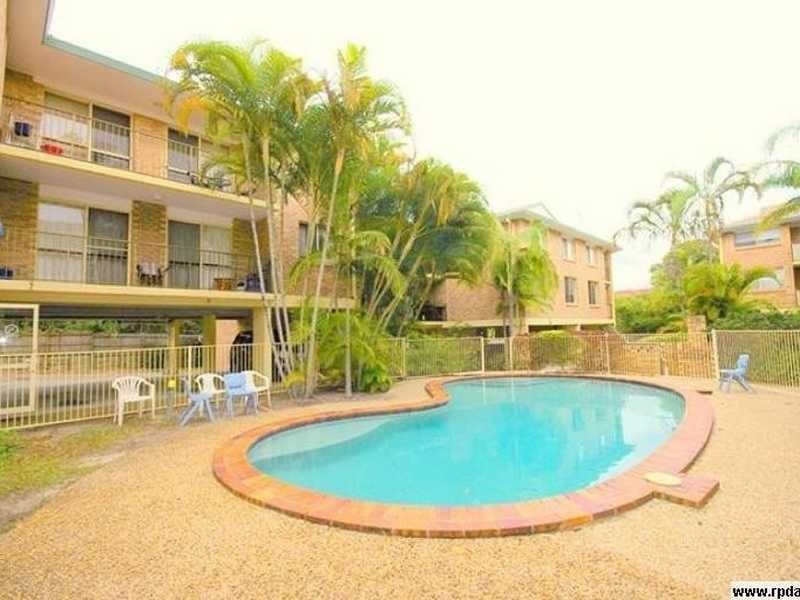 24/1 Rolan Court, Palm Beach QLD 4221