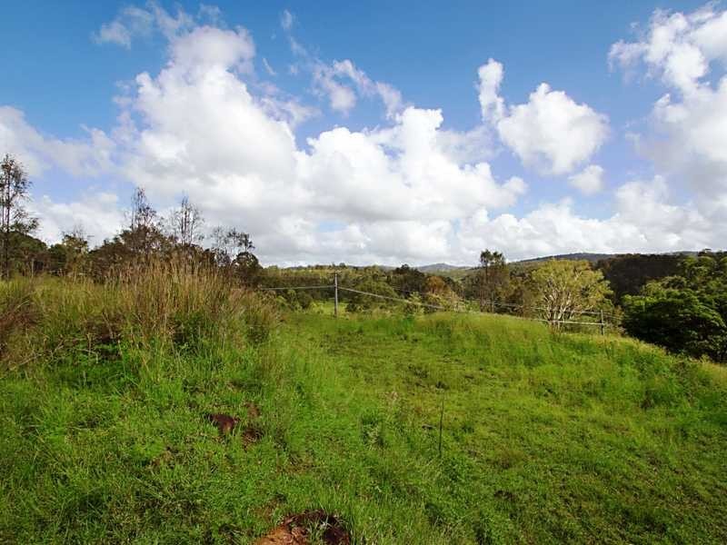 22-24 Hinchcliffe Drive, Kooralbyn QLD 4285