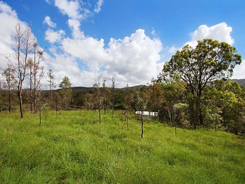 22-24 Hinchcliffe Drive, Kooralbyn QLD 4285