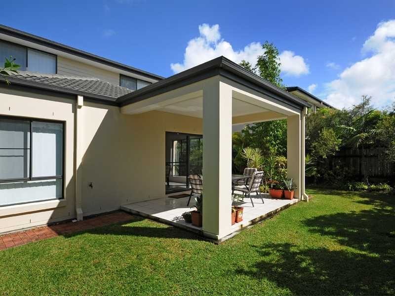 12 Casuarina Drive, Molendinar QLD 4214