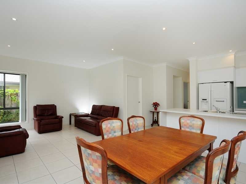12 Casuarina Drive, Molendinar QLD 4214