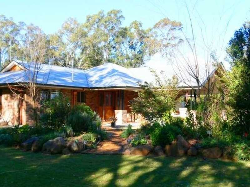 338 Christmas Creek Road, Laravale QLD 4285