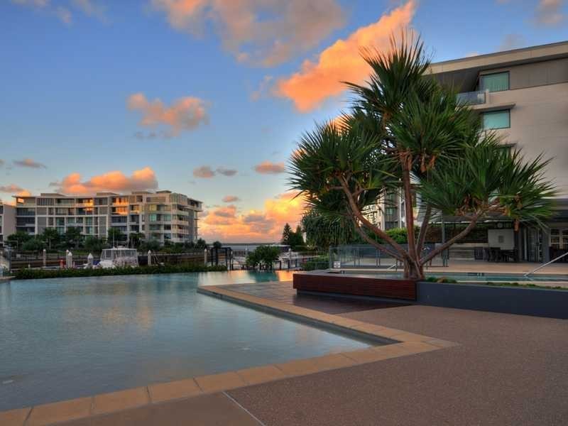 3302/323 Bayview Street, Hollywell QLD 4216