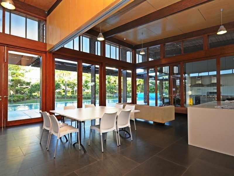 3302/323 Bayview Street, Hollywell QLD 4216