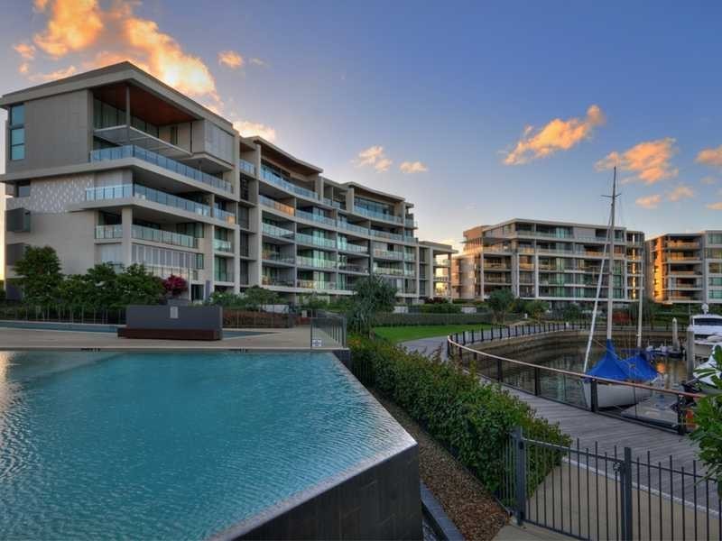 3302/323 Bayview Street, Hollywell QLD 4216